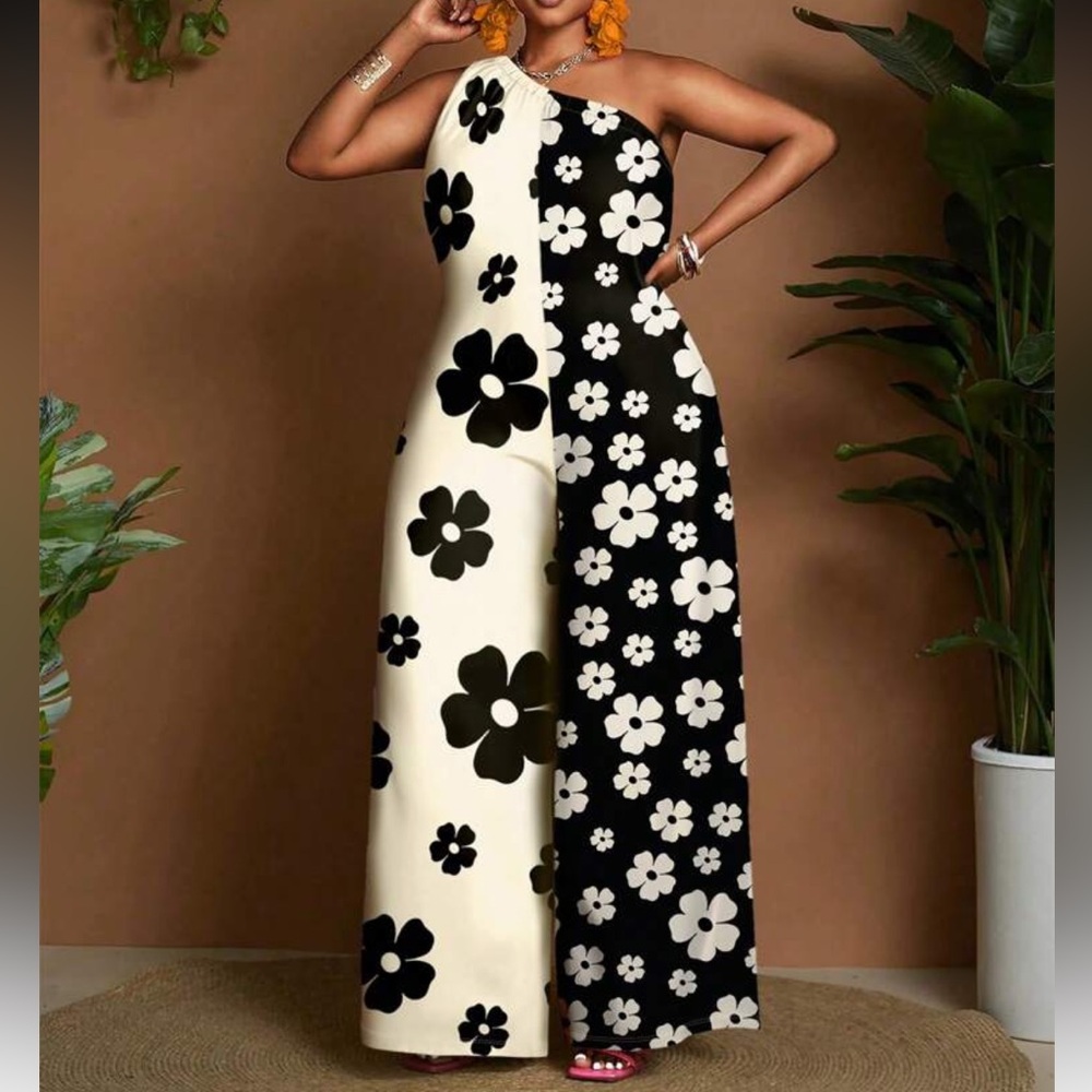 Plus Size Women Pop Art Printed Graphic Wide Leg Jumpsuit